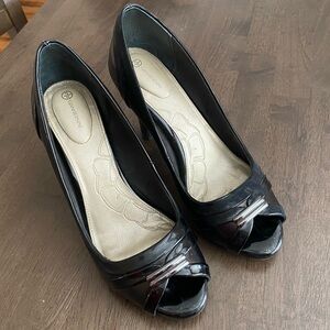 Giani Bernini Black Heels